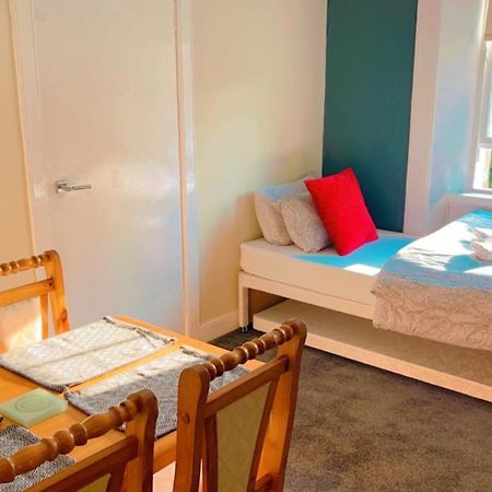 Edinburgh Leven Apartments Экстерьер фото